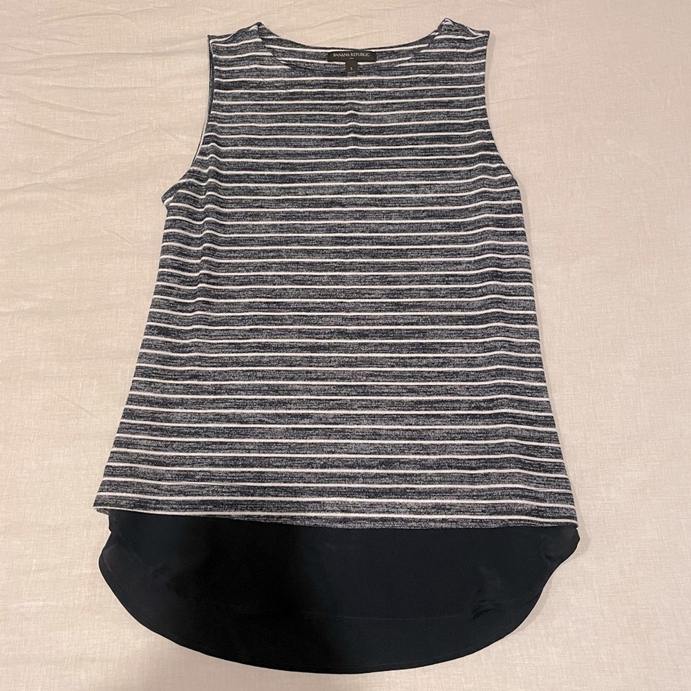 Banana Republic Navy Tank Top Size Small